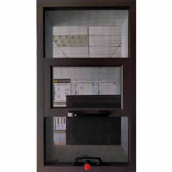  ����J-12�� ���b�ײ�ϴ���ƽ����W����